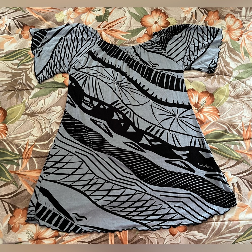 Missing Polynesia Girls Size Large Tribal Print Dress